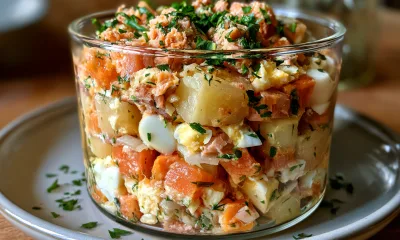Просто картошка — а какая вкуснятина: ем сочный салат со всем подряд — заодно и вес уходит